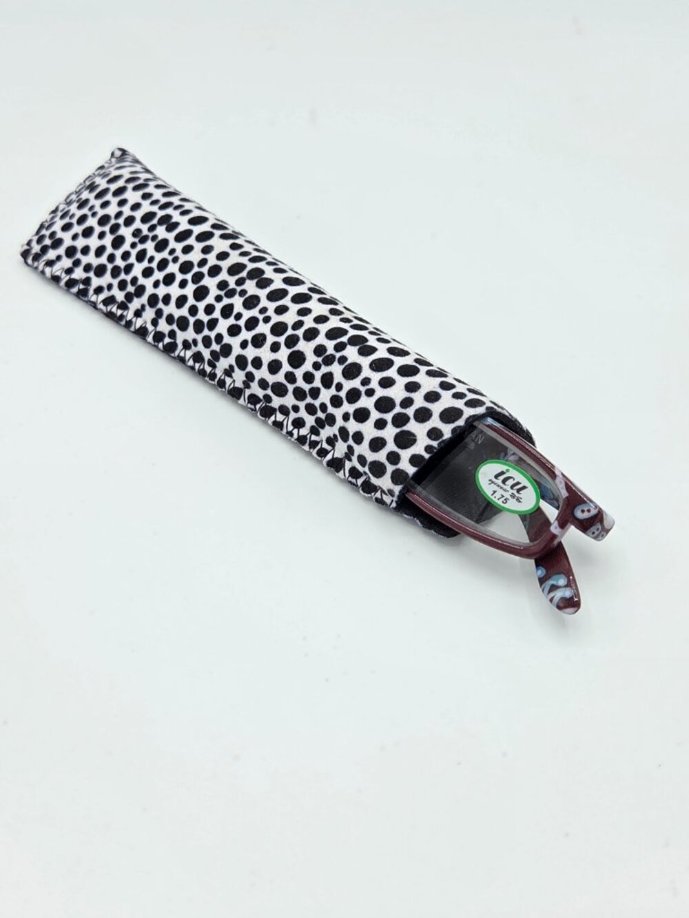 Reading Glasses with Soft Case - ICU Eyewear +1.75 Patterned - Picture 4 of 5